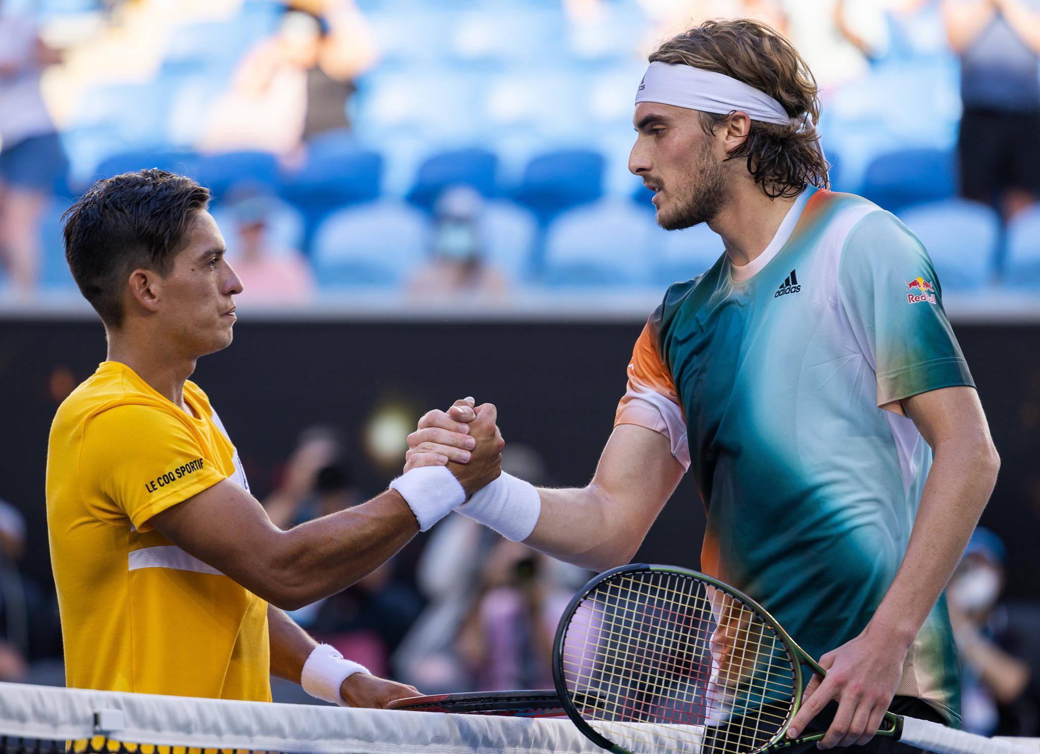 澳网翻盘美网,西西帕斯点燃赛场 澳网翻盘美网,西西帕斯点燃赛场