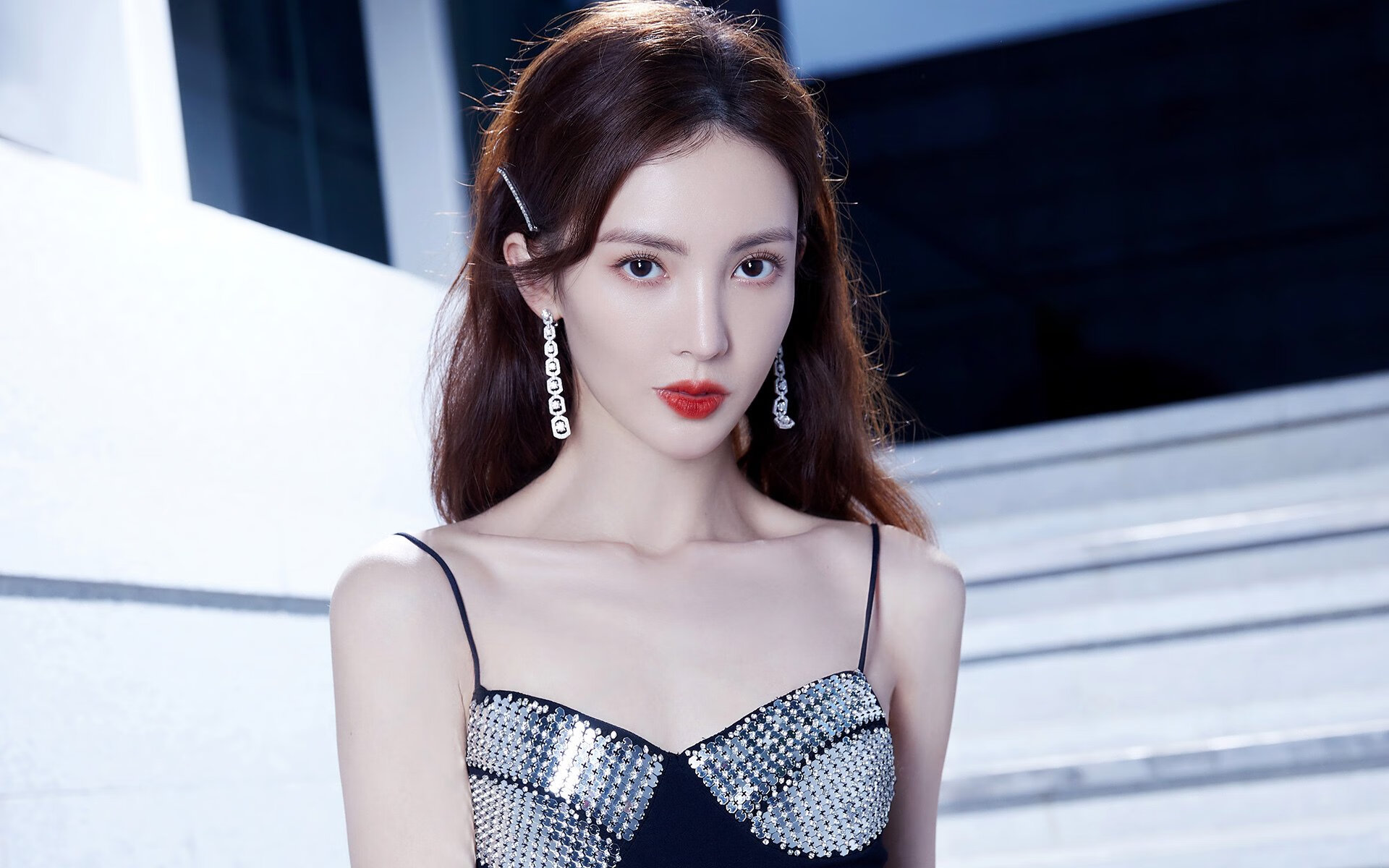 美洲杯战火中的商业智慧，当厄瓜多尔式防守遇上姆巴佩式稳定