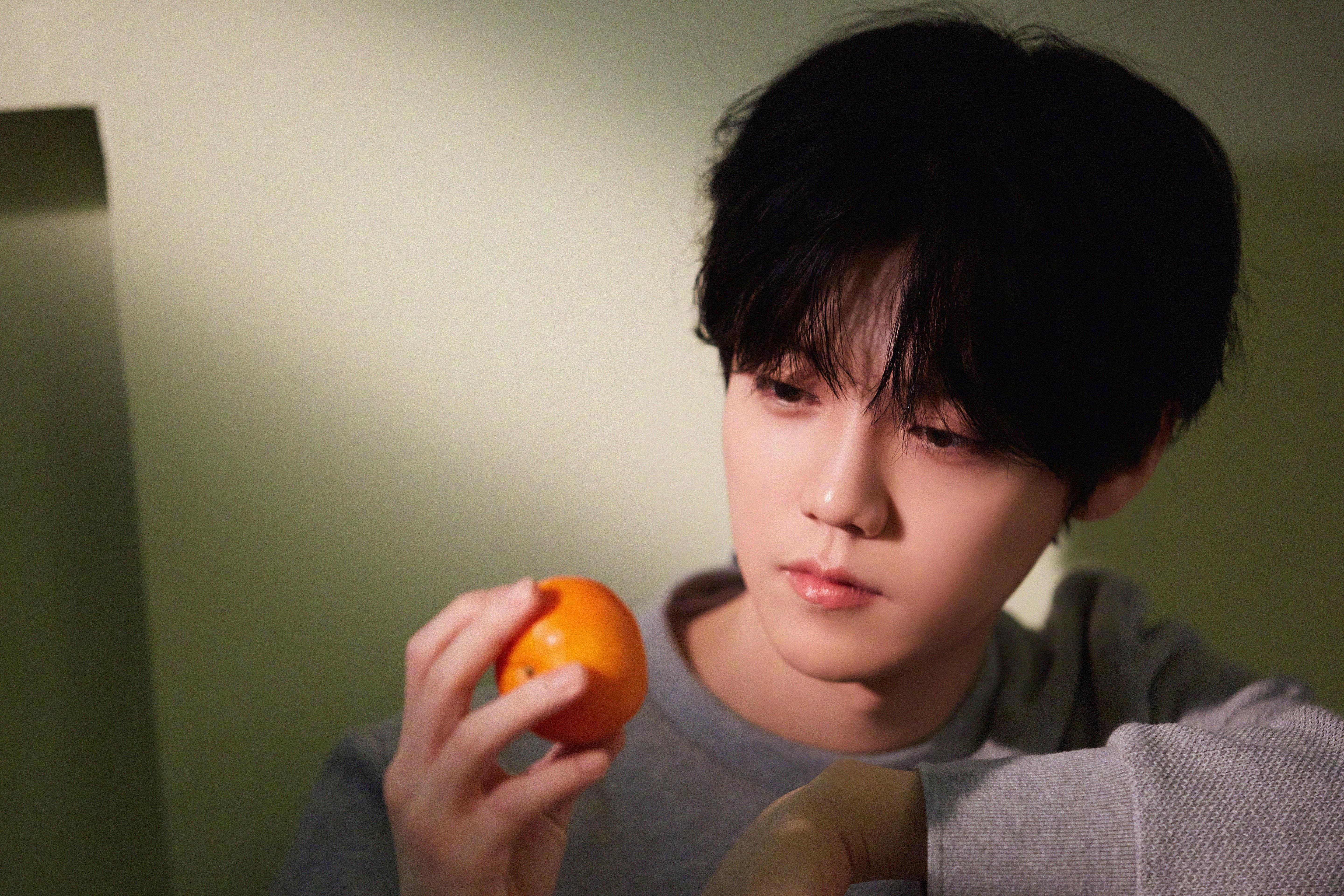 时空交错的王冠，当莫德里奇在哥斯达黎加的雨林中奏响狂想曲